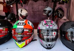 Choose the Right Motorcycle Helmet