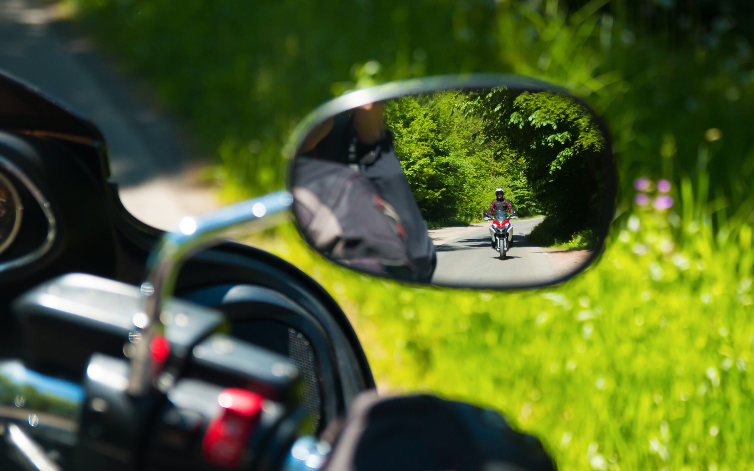 Aftermarket Mirrors for Motorcycles: What Not to Do