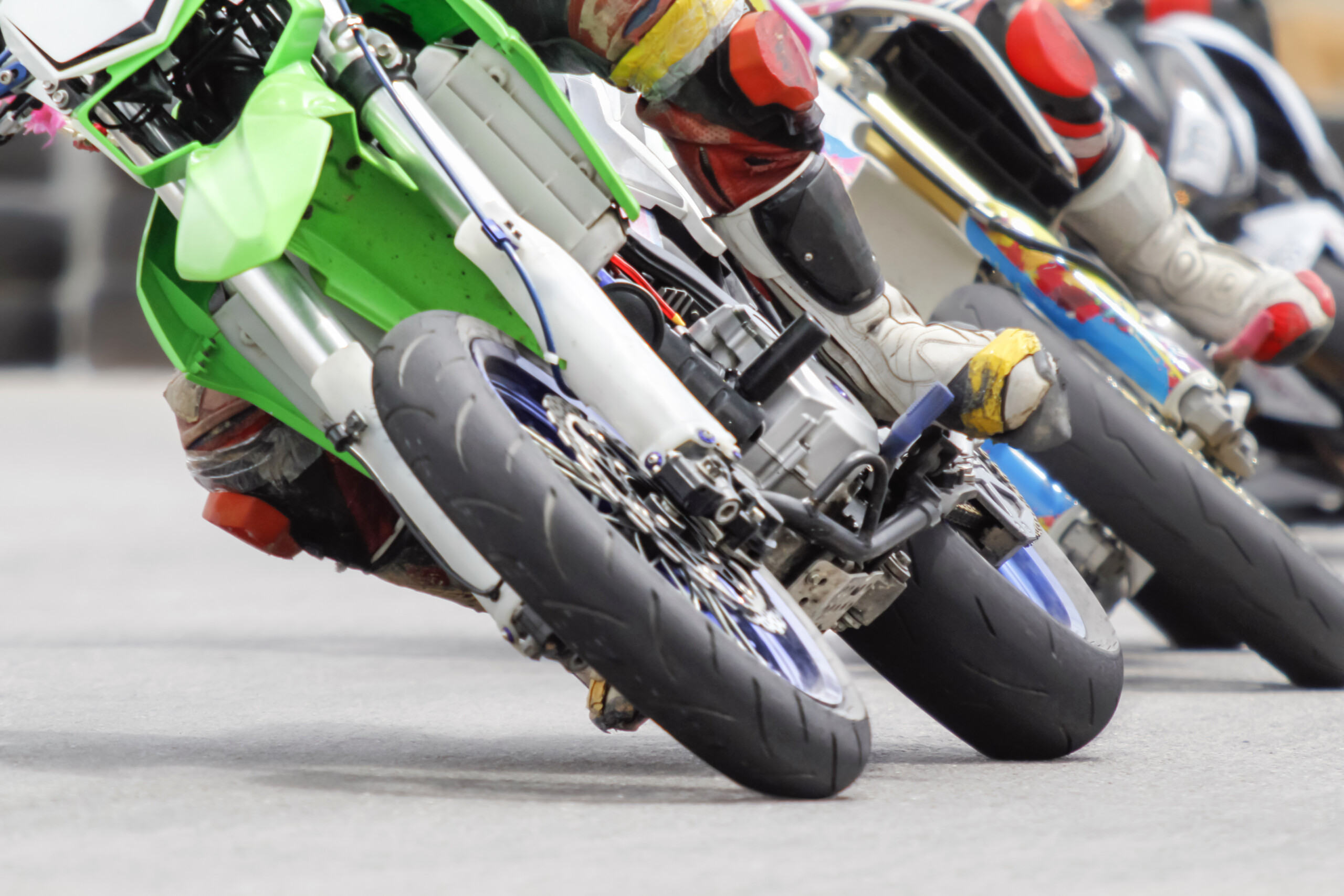 Big Wheel vs. Supermotard: Understanding the Difference