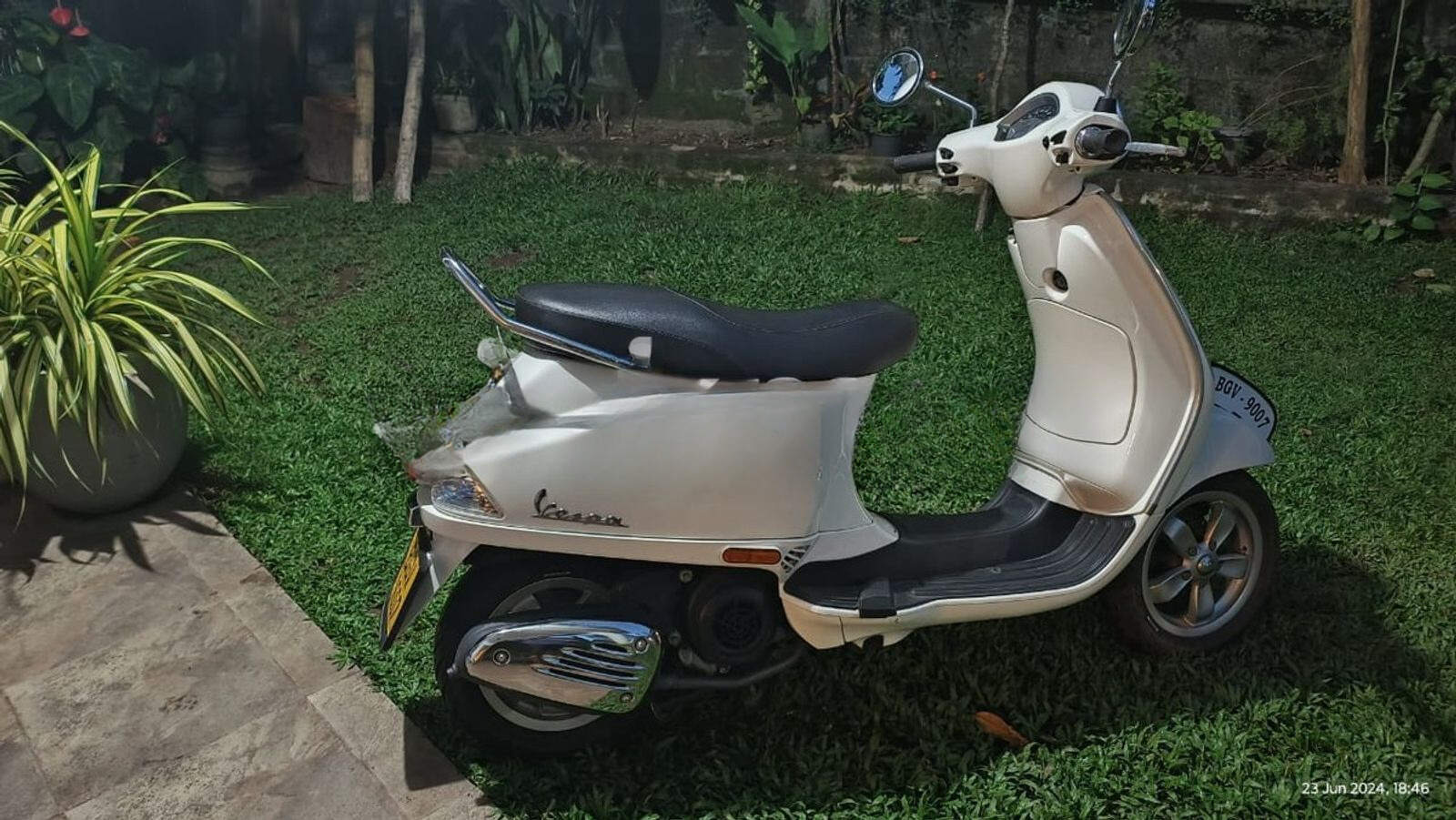 Vespa VXL 125 Review